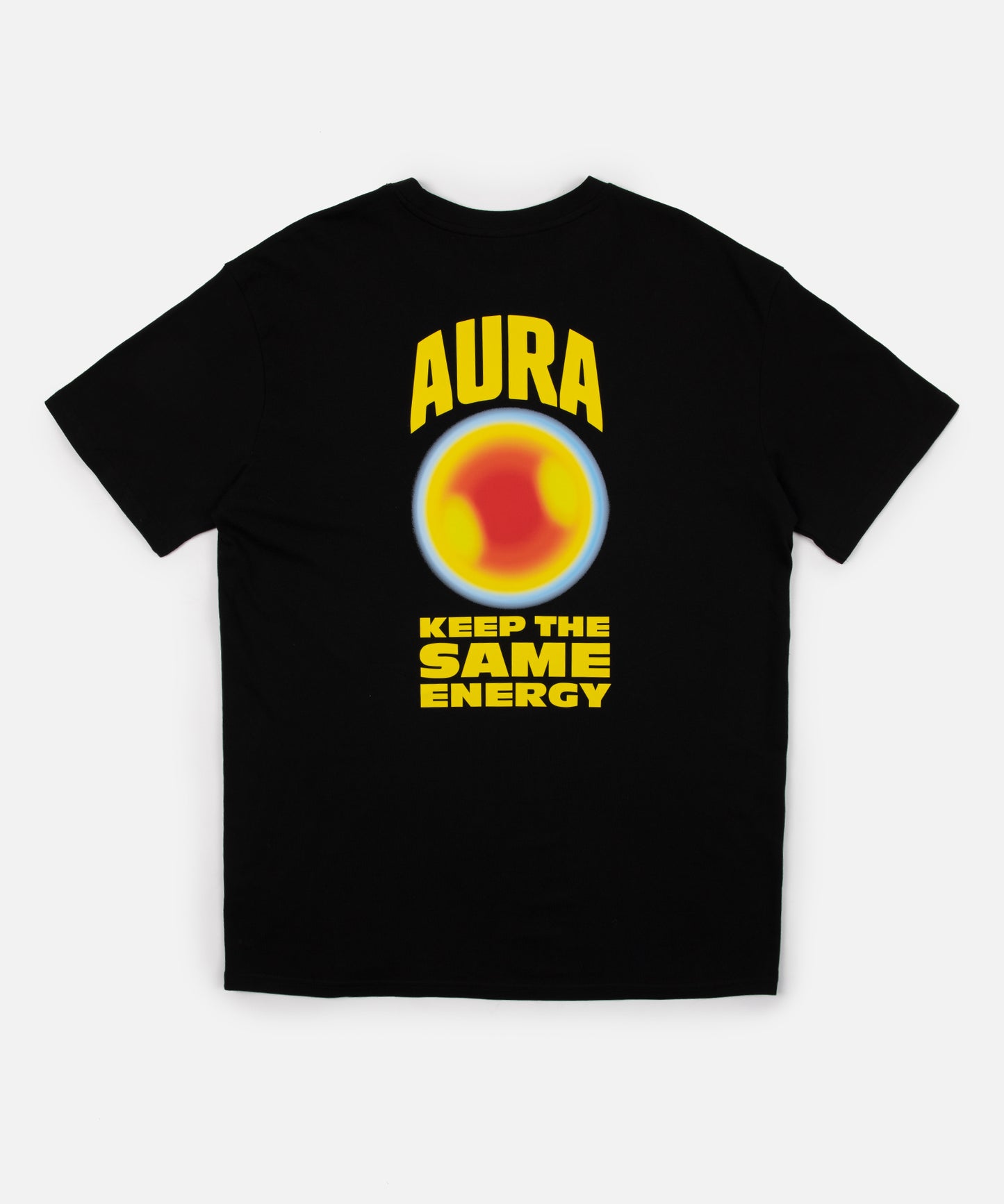 Golden Aura black tee oversize