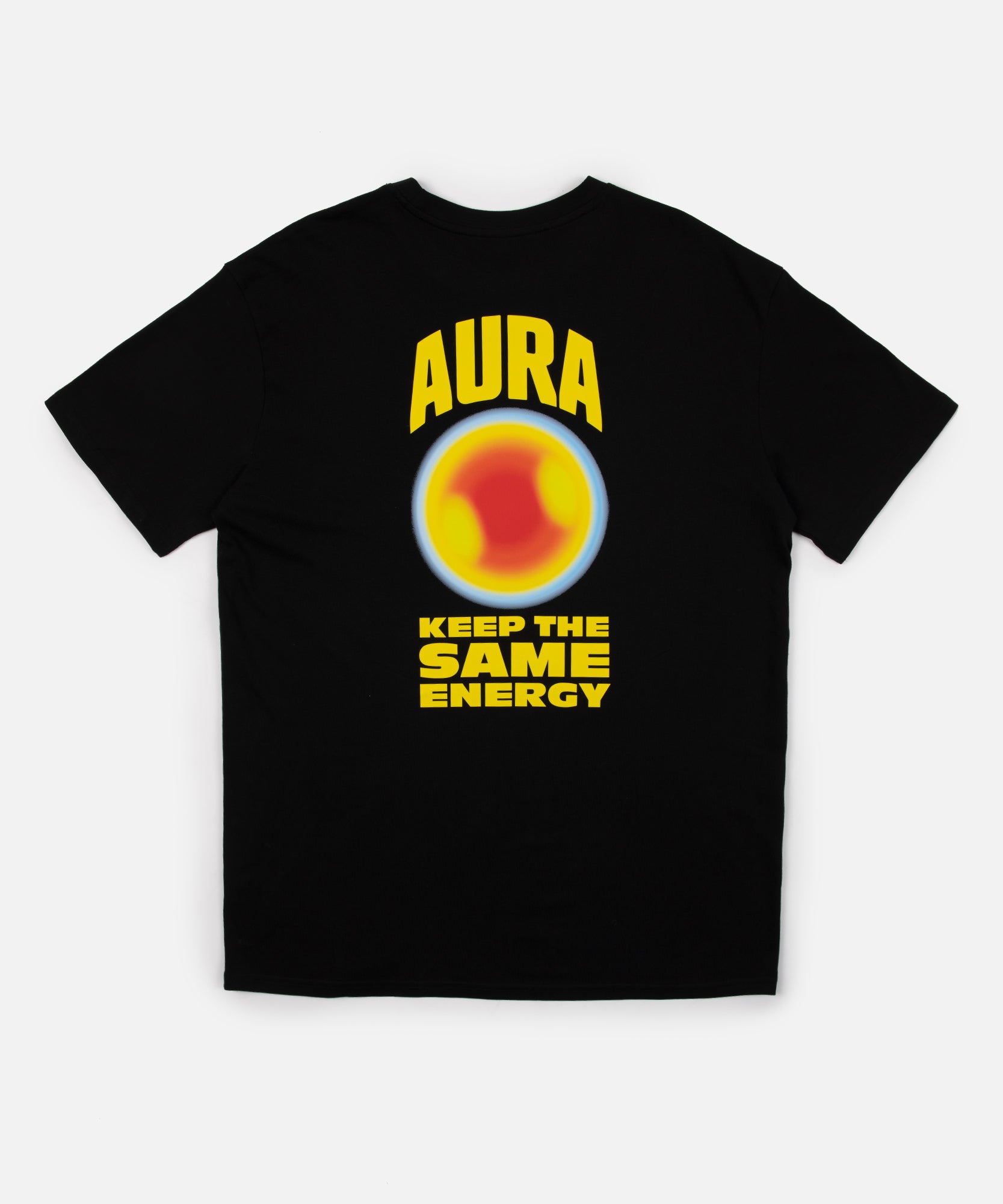 Golden Aura black tee oversize