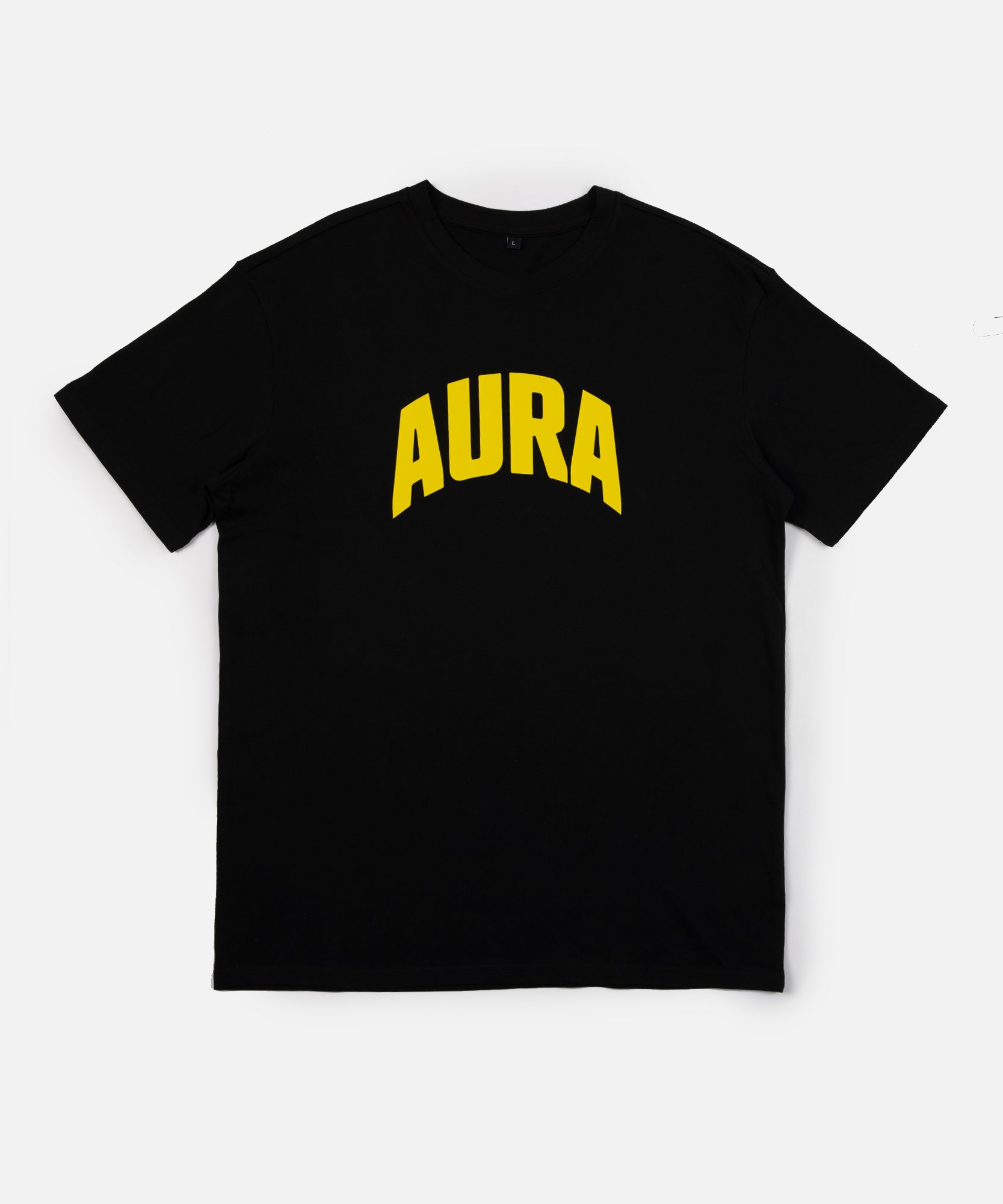 Golden Aura black tee oversize